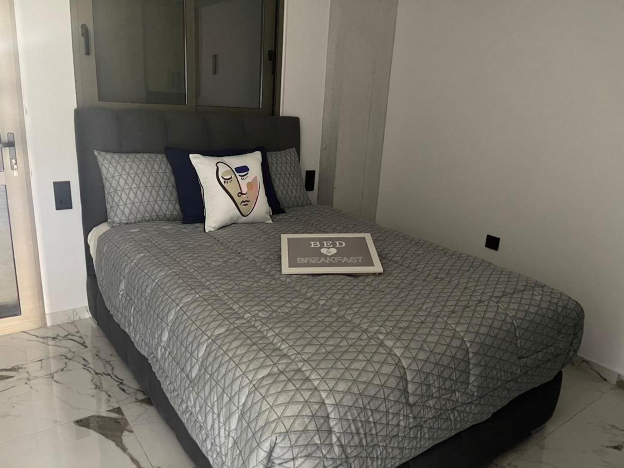 Sea View Apartment Patras Exterior photo